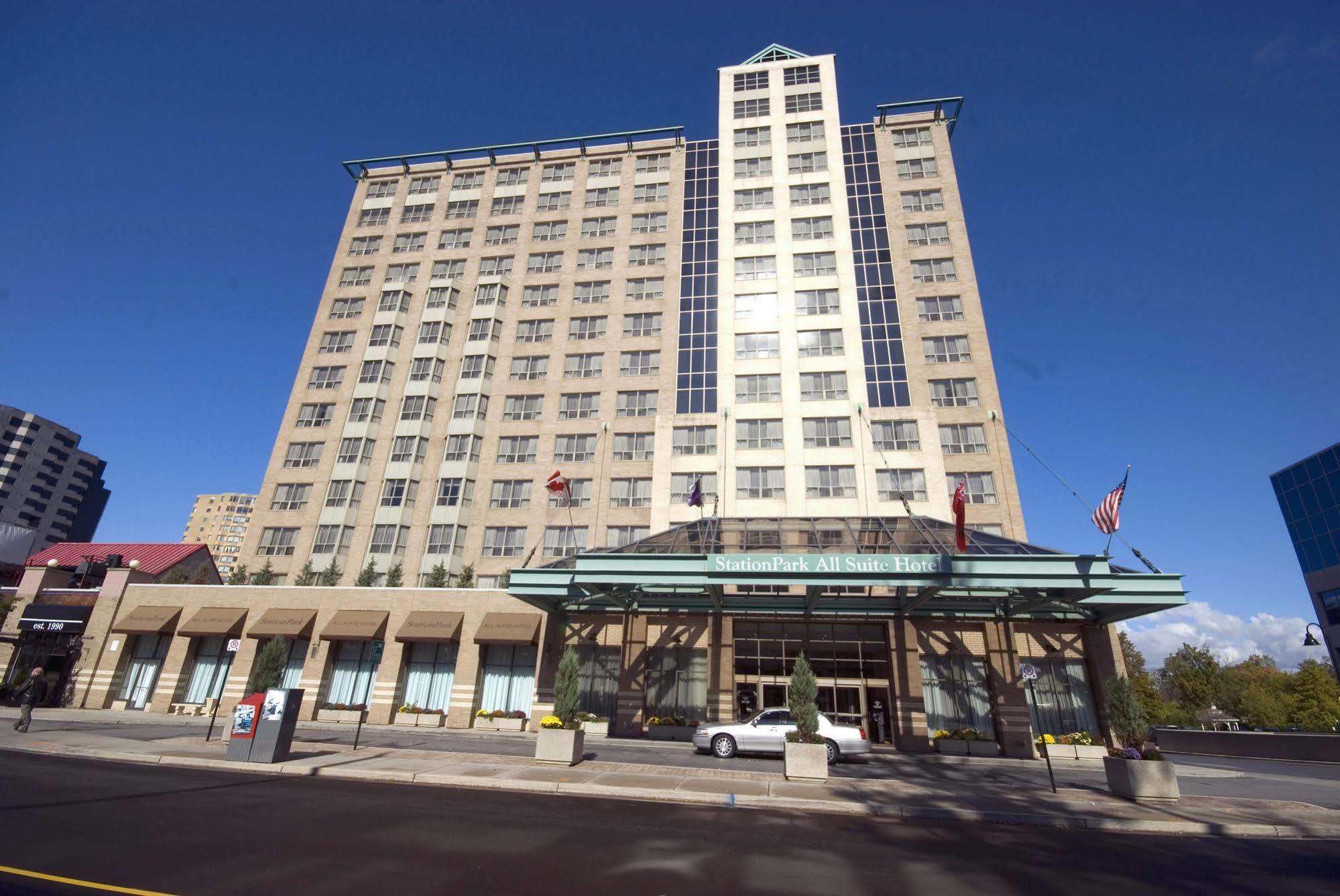 The Park Hotel Лондон Екстериор снимка