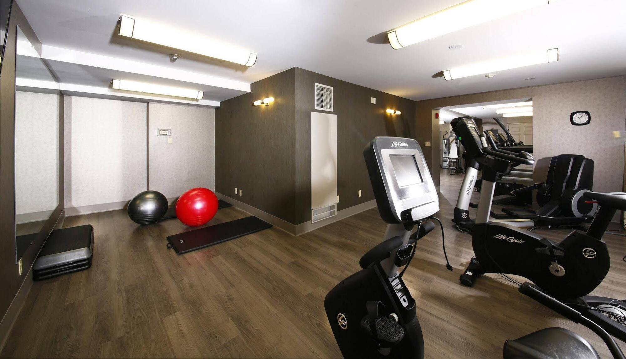 The Park Hotel Лондон Екстериор снимка
